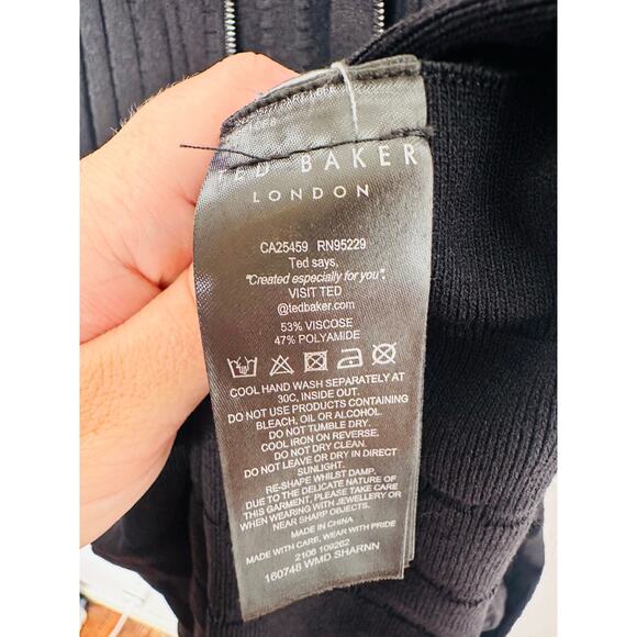 TED BAKER Black Ribbed Skater Style Mini V-Neck Banded Waist Skater Dress sz 2 - Picture 10 of 10